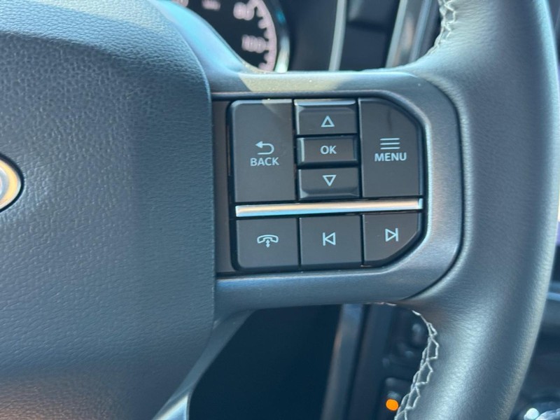 Ford F-150 Vehicle Full-screen Gallery Image 21
