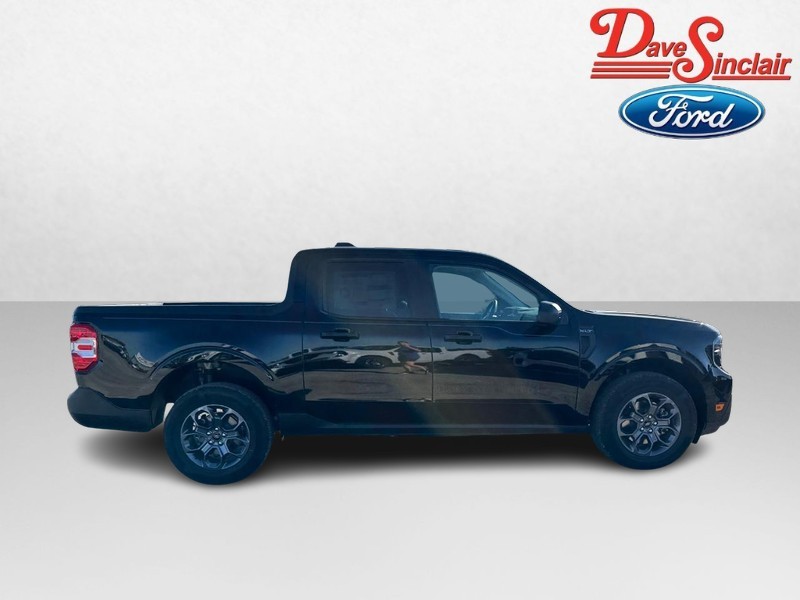 Ford Maverick Vehicle Full-screen Gallery Image 05