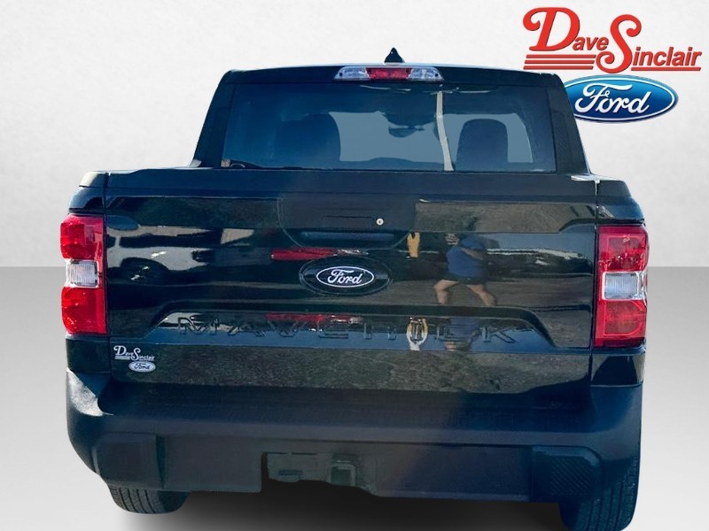 Ford Maverick Vehicle Full-screen Gallery Image 08