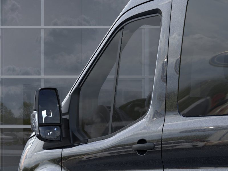 Ford Transit Passenger Wagon Vehicle Full-screen Gallery Image 22