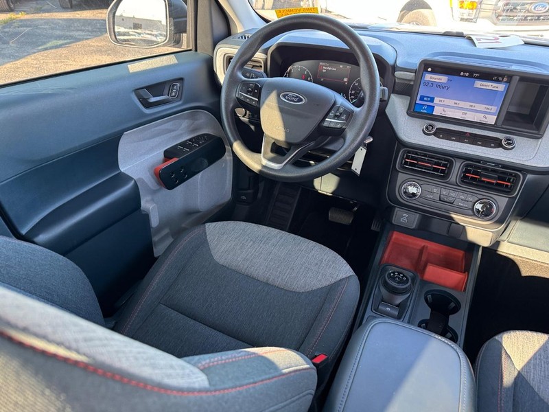 Ford Maverick Vehicle Full-screen Gallery Image 14