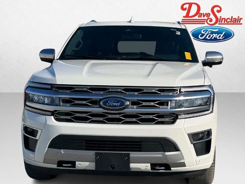 Ford Expedition Max Vehicle Full-screen Gallery Image 02
