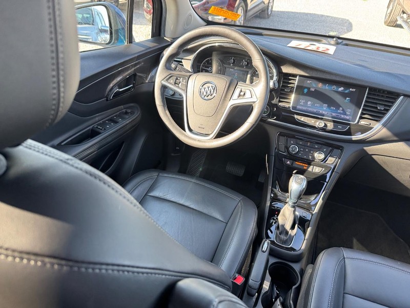 Buick Encore Vehicle Full-screen Gallery Image 15