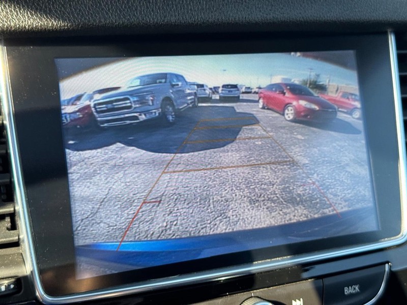 Buick Encore Vehicle Full-screen Gallery Image 25