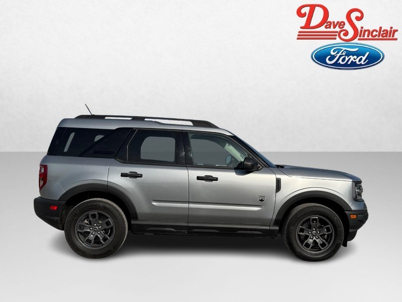 Ford Bronco Sport Vehicle Full-screen Gallery Image 02