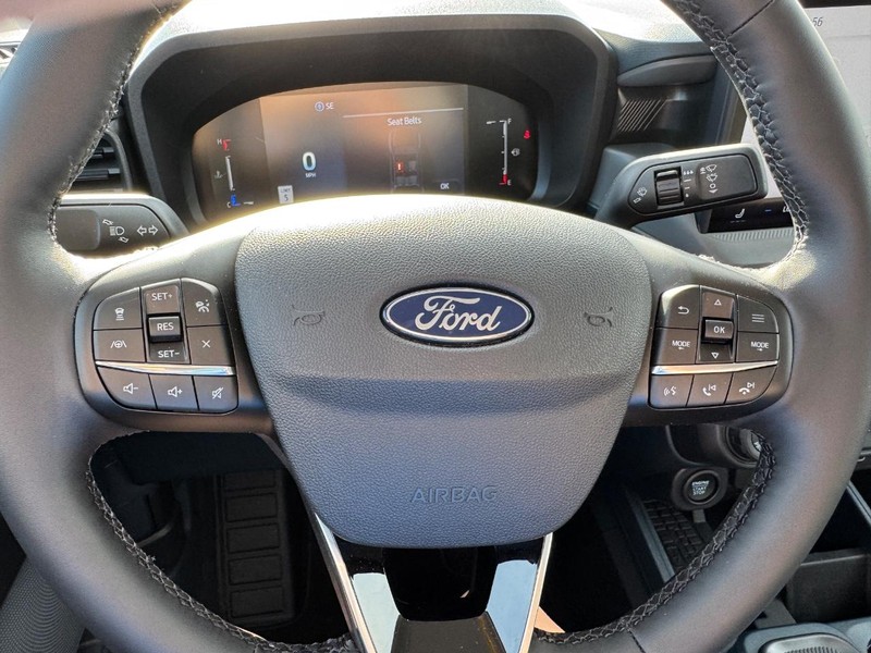 Ford Maverick Vehicle Full-screen Gallery Image 20