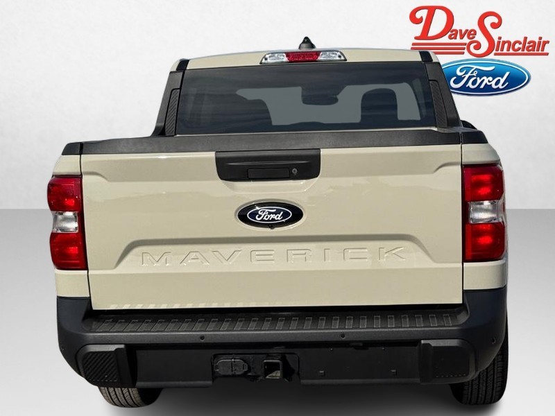 Ford Maverick Vehicle Full-screen Gallery Image 08