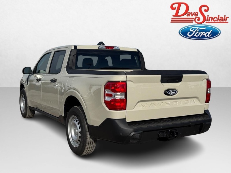 Ford Maverick Vehicle Full-screen Gallery Image 09