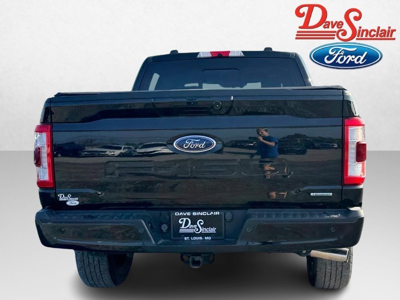 Ford F-150 Vehicle Full-screen Gallery Image 08