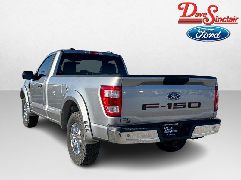 Ford F-150 Vehicle Full-screen Gallery Image 09