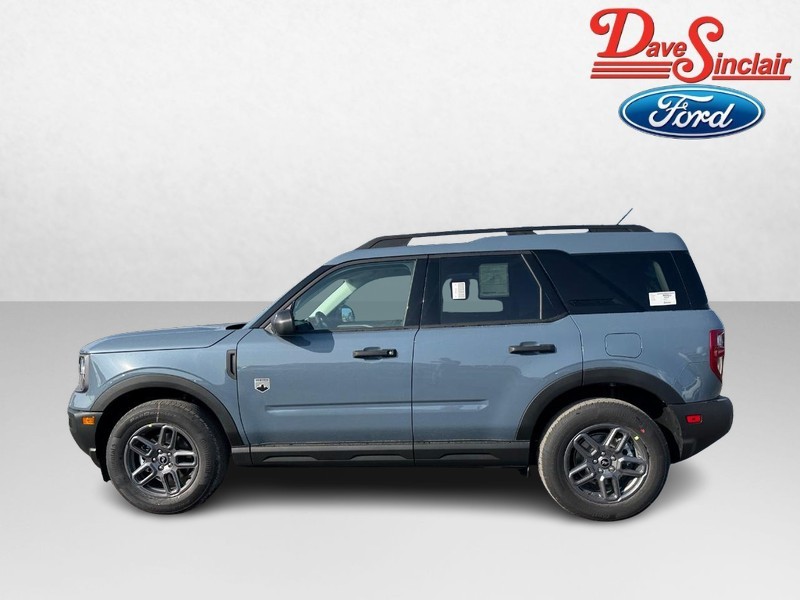 Ford Bronco Sport Vehicle Full-screen Gallery Image 10