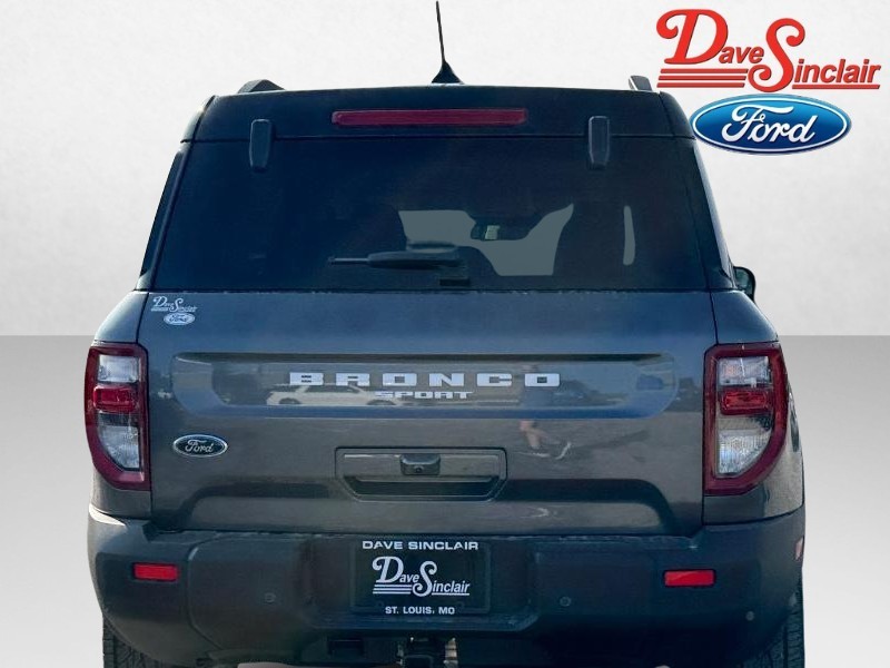 Ford Bronco Sport Vehicle Full-screen Gallery Image 08