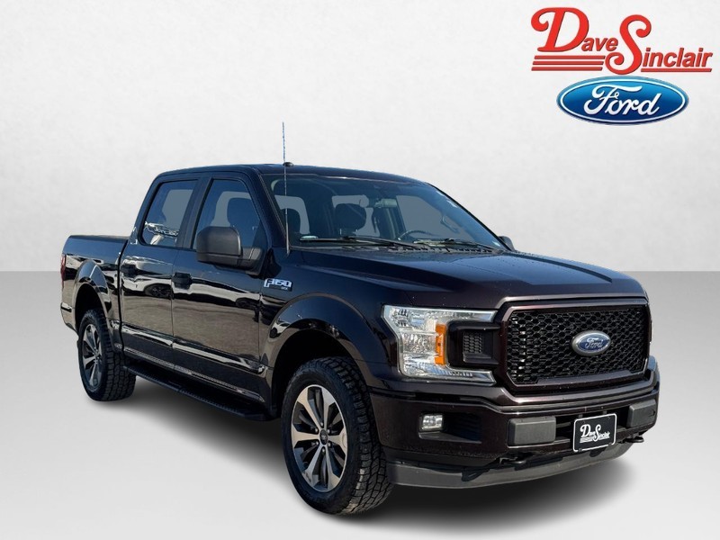 Ford F-150 Vehicle Full-screen Gallery Image 04