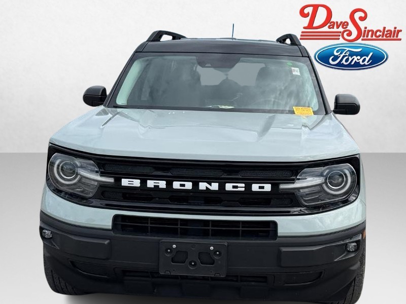 Ford Bronco Sport Vehicle Full-screen Gallery Image 02