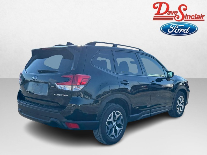 Subaru Forester Vehicle Full-screen Gallery Image 07