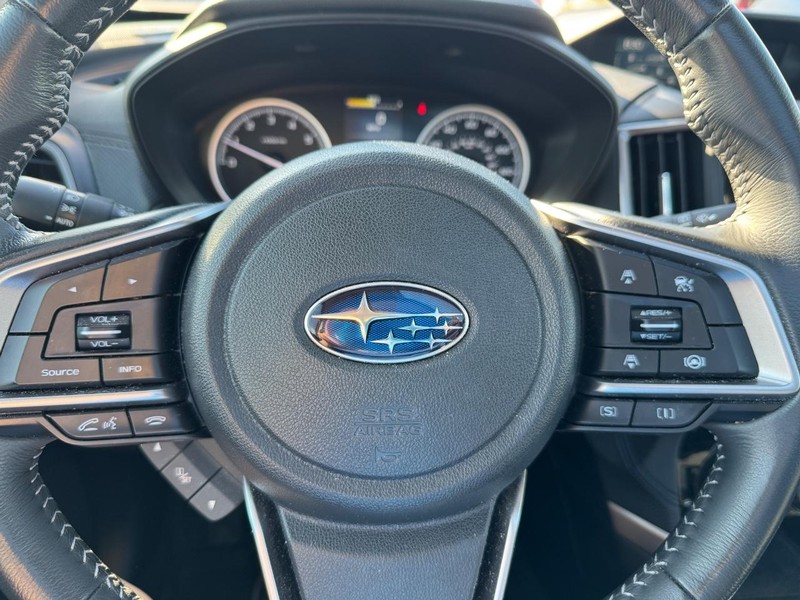 Subaru Forester Vehicle Full-screen Gallery Image 21