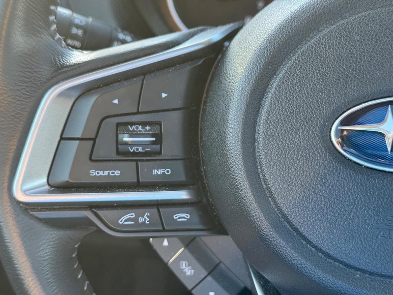 Subaru Forester Vehicle Full-screen Gallery Image 22