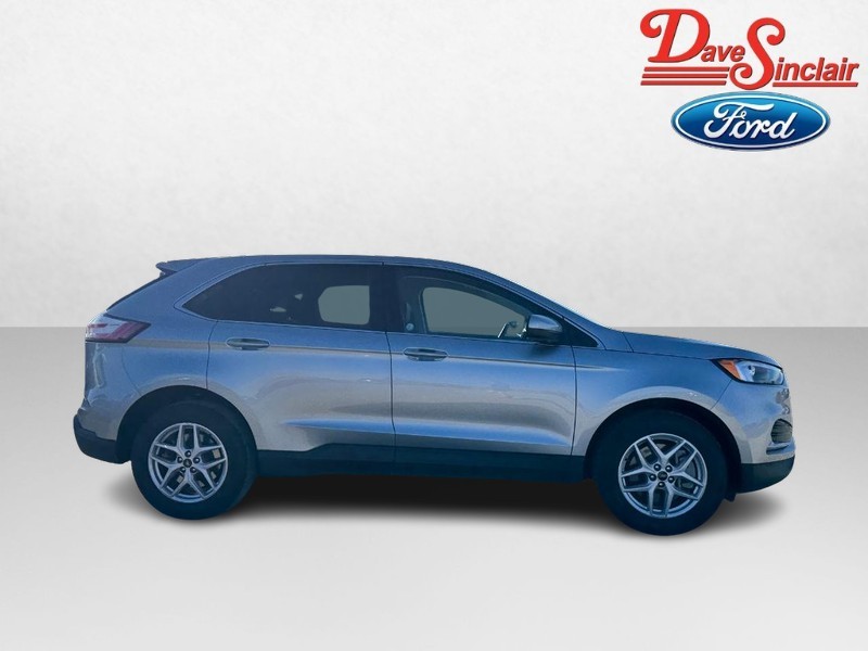 Ford Edge Vehicle Full-screen Gallery Image 05