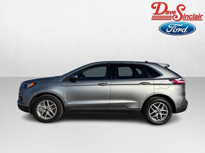 Ford Edge Vehicle Full-screen Gallery Image 10