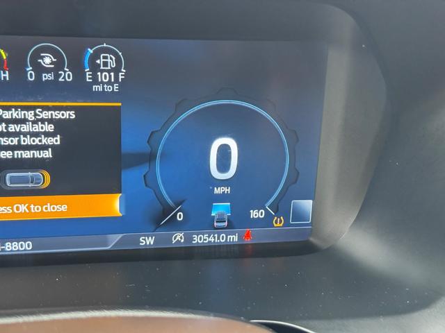 Ford Expedition Max Vehicle Full-screen Gallery Image 28