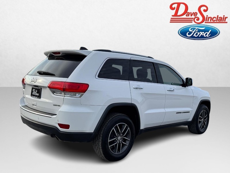 Jeep Grand Cherokee Vehicle Full-screen Gallery Image 07