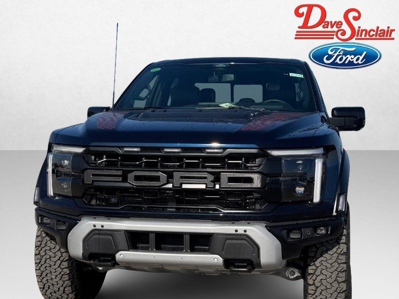 Ford F-150 Vehicle Full-screen Gallery Image 02