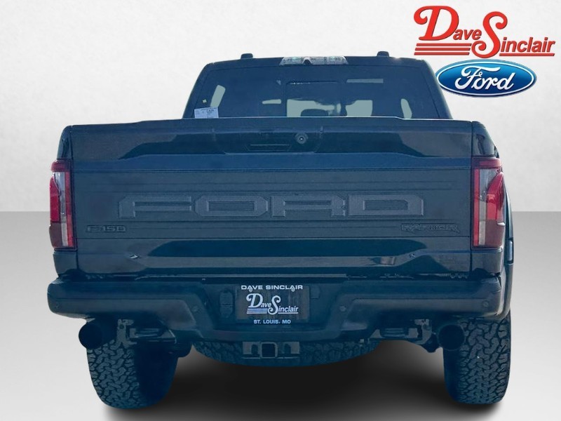 Ford F-150 Vehicle Full-screen Gallery Image 08