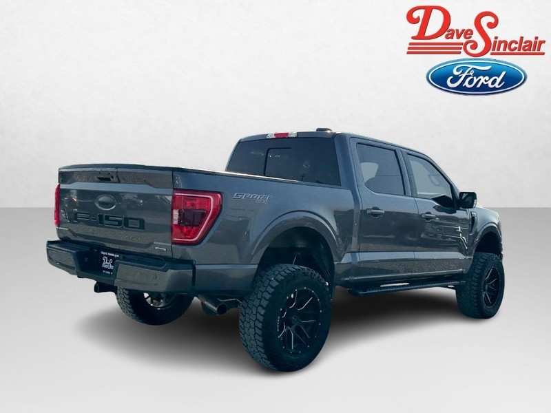 Ford F-150 Vehicle Full-screen Gallery Image 07