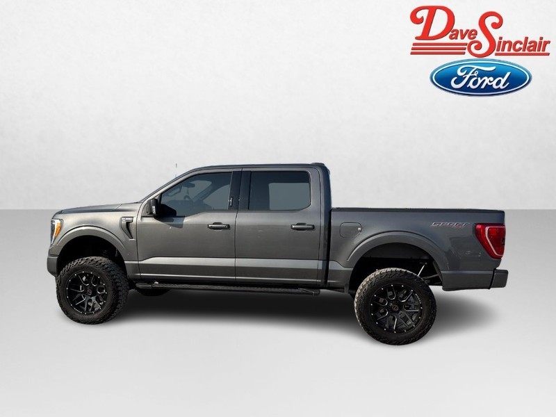 Ford F-150 Vehicle Full-screen Gallery Image 10