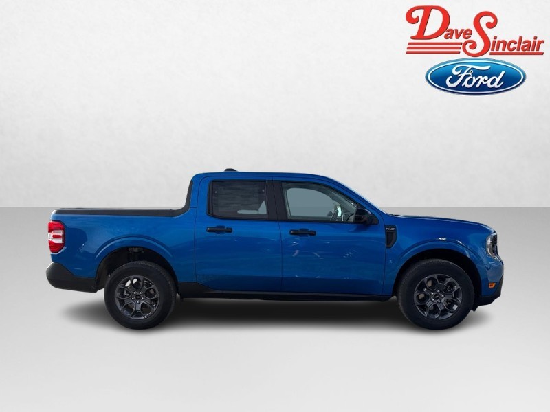 Ford Maverick Vehicle Full-screen Gallery Image 05