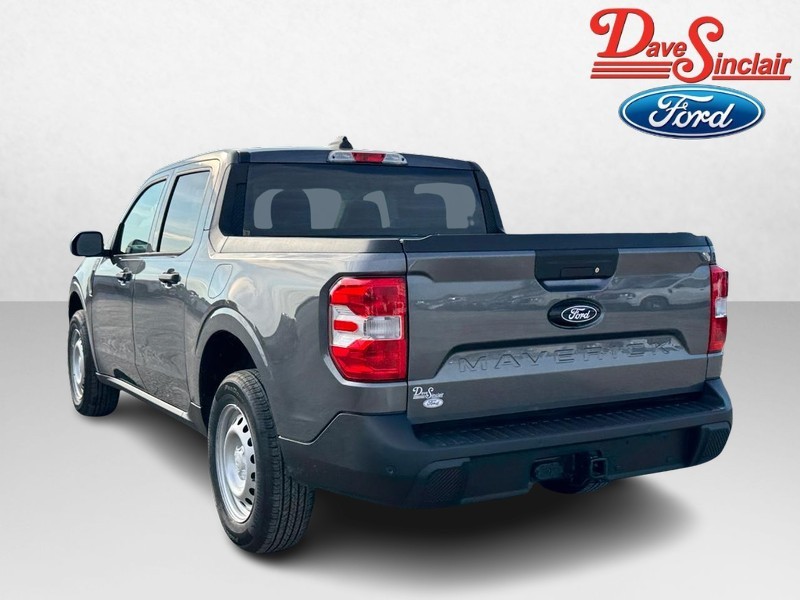 Ford Maverick Vehicle Full-screen Gallery Image 09