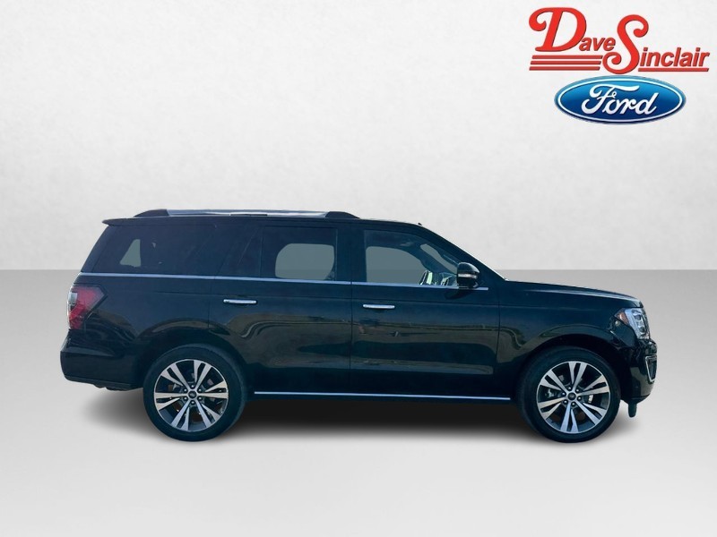 Ford Expedition Vehicle Full-screen Gallery Image 05