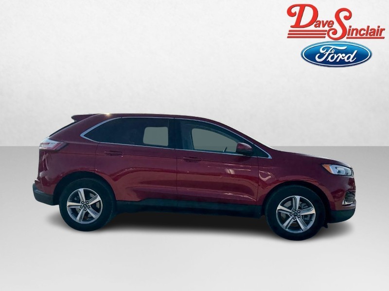 Ford Edge Vehicle Full-screen Gallery Image 05