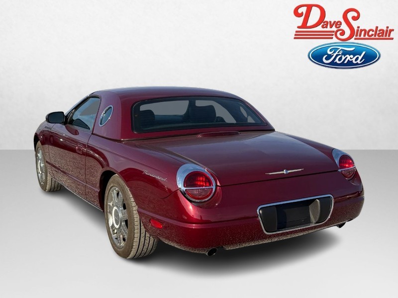 Ford Thunderbird Vehicle Full-screen Gallery Image 09