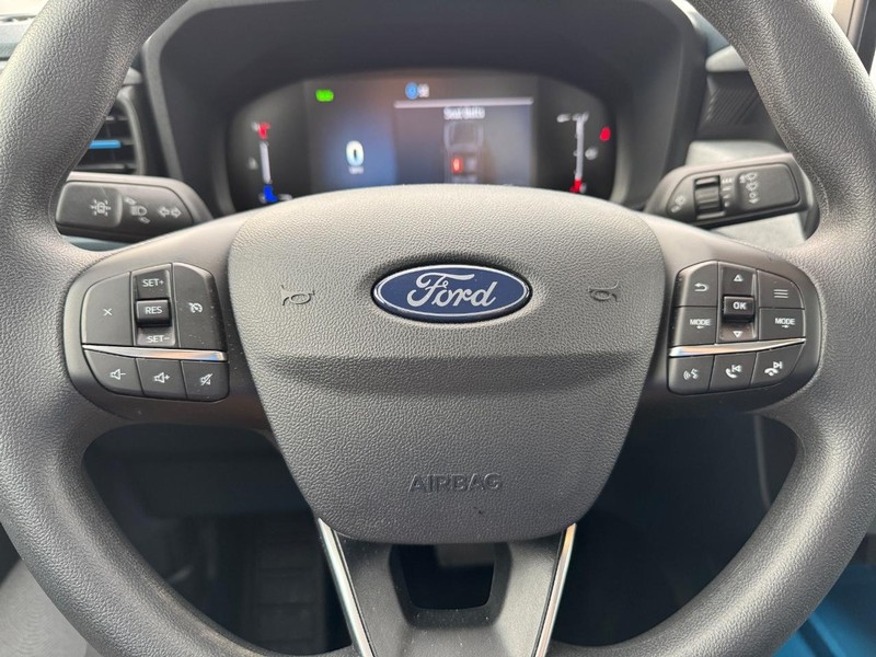 Ford Maverick Vehicle Full-screen Gallery Image 19