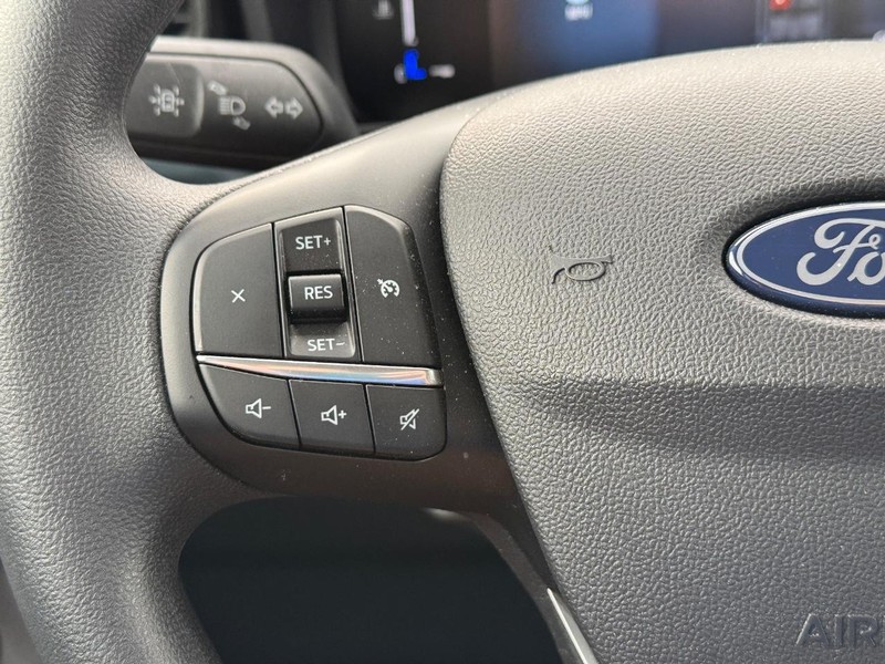 Ford Maverick Vehicle Full-screen Gallery Image 20