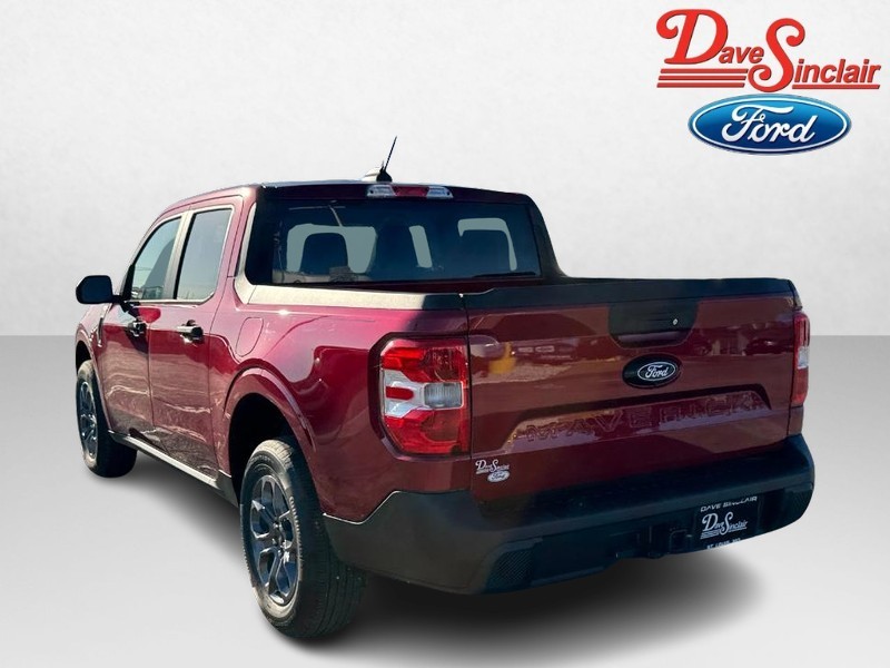 Ford Maverick Vehicle Full-screen Gallery Image 09