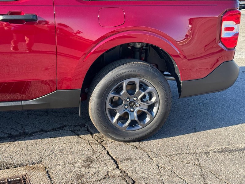 Ford Maverick Vehicle Full-screen Gallery Image 11