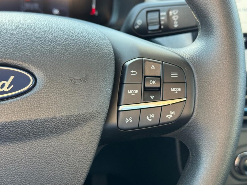 Ford Maverick Vehicle Full-screen Gallery Image 20