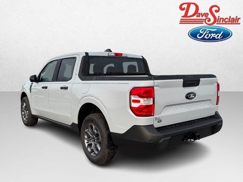 Ford Maverick Vehicle Full-screen Gallery Image 09