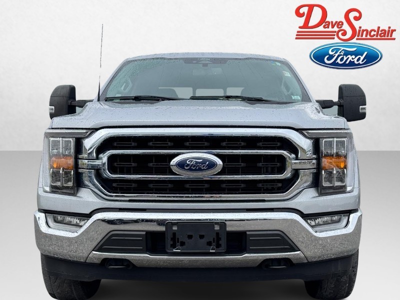 Ford F-150 Vehicle Full-screen Gallery Image 02