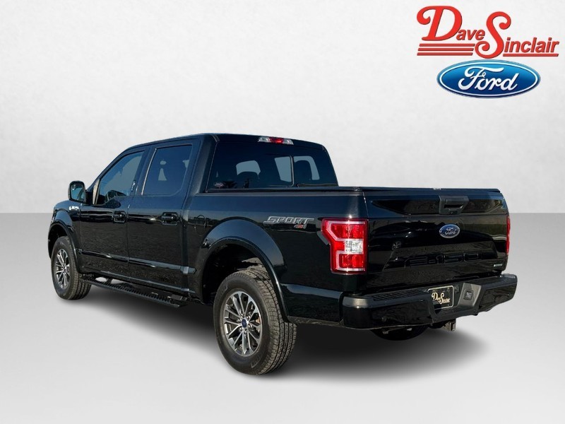 Ford F-150 Vehicle Full-screen Gallery Image 10