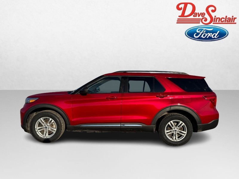 Ford Explorer Vehicle Full-screen Gallery Image 10