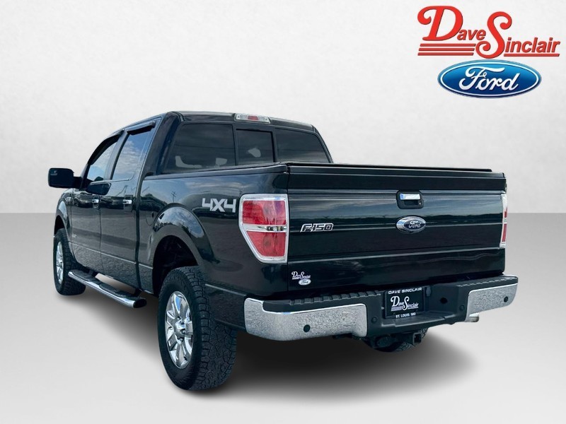 Ford F-150 Vehicle Full-screen Gallery Image 09
