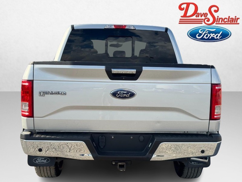 Ford F-150 Vehicle Full-screen Gallery Image 08