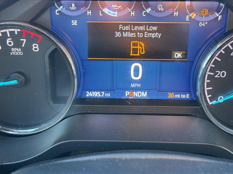 Ford F-150 Vehicle Full-screen Gallery Image 24
