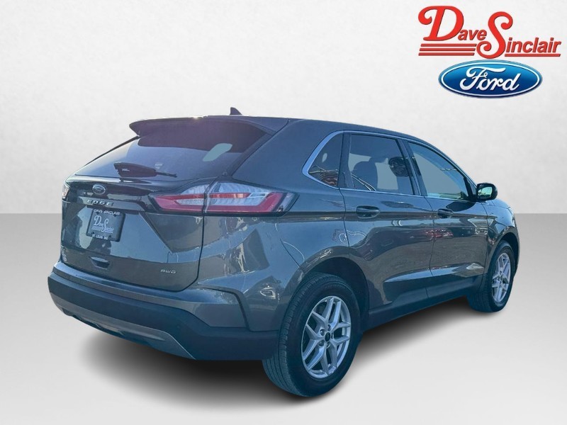 Ford Edge Vehicle Full-screen Gallery Image 07