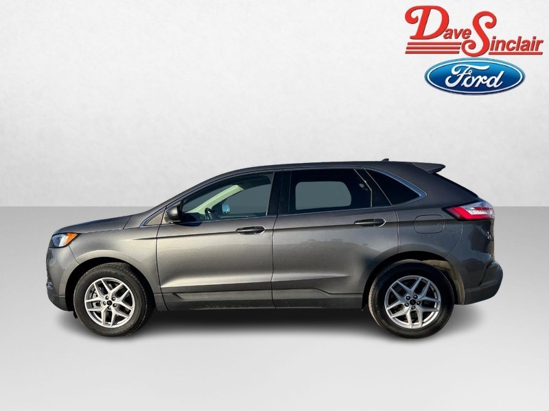 Ford Edge Vehicle Full-screen Gallery Image 10