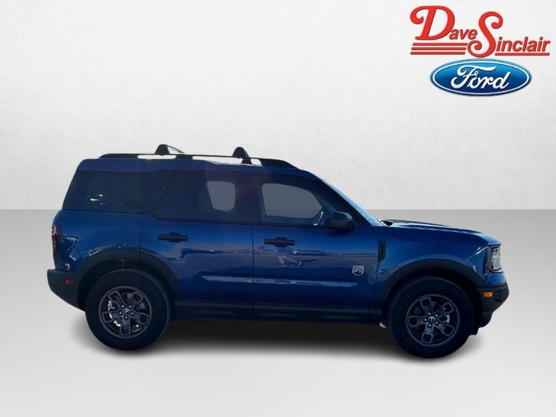 Ford Bronco Sport Vehicle Full-screen Gallery Image 05