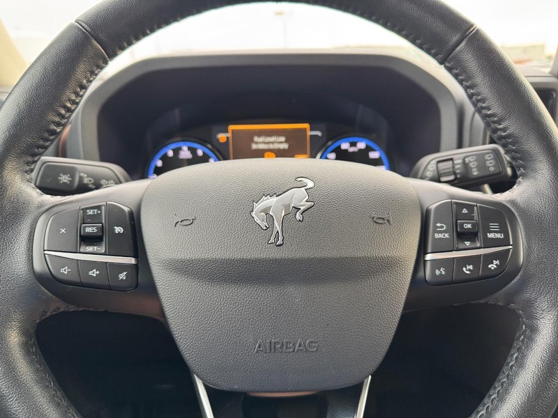 Ford Bronco Sport Vehicle Full-screen Gallery Image 19